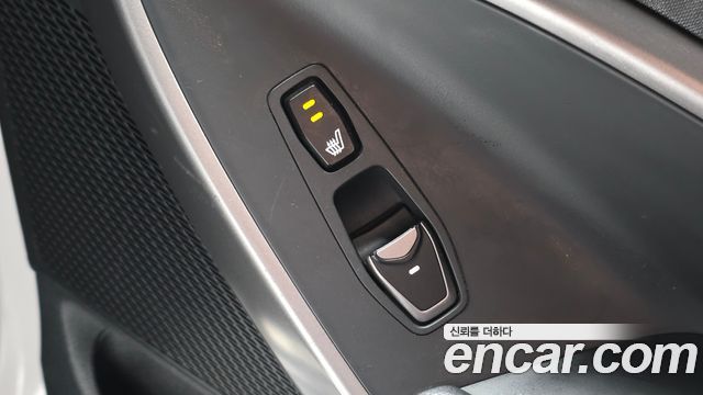 Hyundai Santa Fe (DM) Diesel(e-VGT) 2.0 2WD Premium 2013 — фото 19
