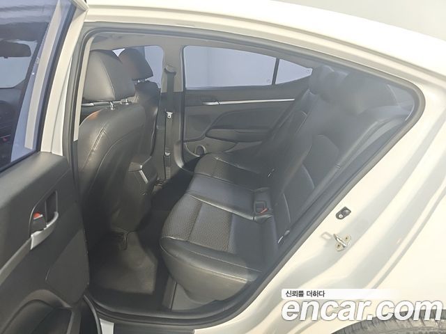 Hyundai Avante (AD) 1.6 Style 2019 — фото 16