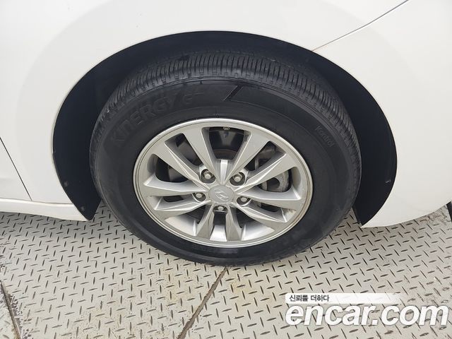 Hyundai Avante (AD) 1.6 Style 2019 — фото 24