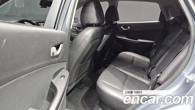 Hyundai Kona 1.6 Turbo 2WD Modern pop 2018 — фото 12