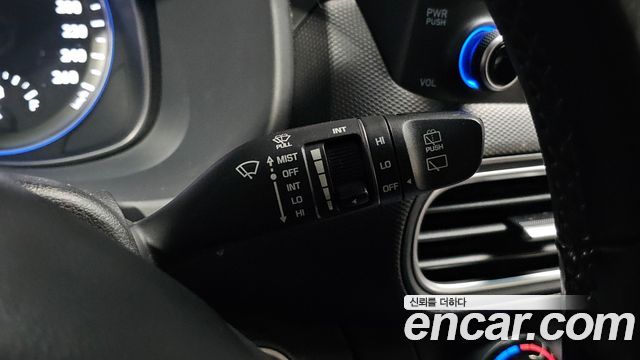 Hyundai Kona 1.6 Turbo 2WD Modern pop 2018 — фото 27