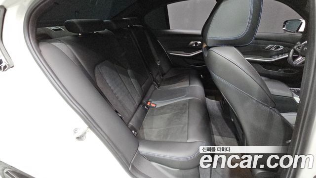 BMW 3 Series (G20) 320d xDrive M Sport 2022 — фото 11