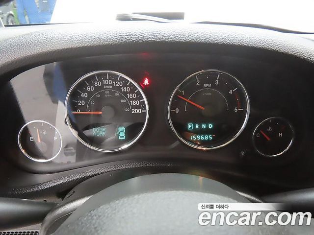 Jeep Wrangler (JK) 2.8 Diesel Sahara 4Door 2014 — фото 5