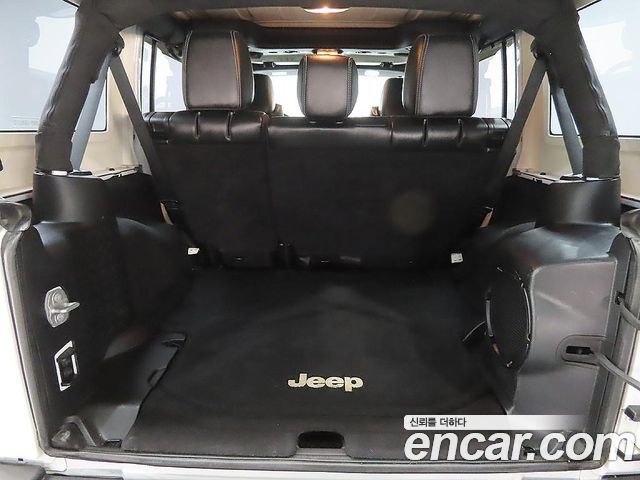 Jeep Wrangler (JK) 2.8 Diesel Sahara 4Door 2014 — фото 21