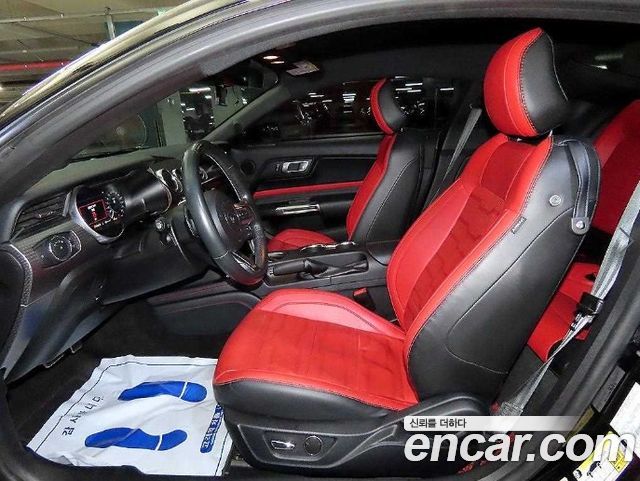 Ford Mustang Coupe 2018 — фото 6