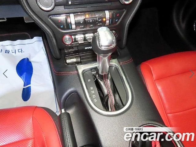 Ford Mustang Coupe 2018 — фото 16