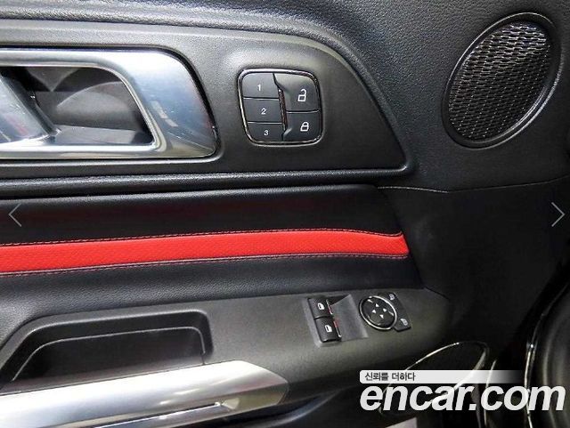 Ford Mustang Coupe 2018 — фото 17