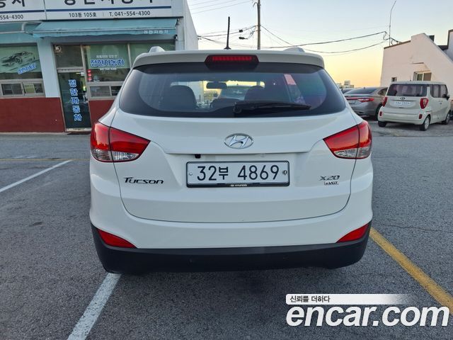 Hyundai Tucson ix Diesel 2WD X20 Special Pack 2013 — фото 4