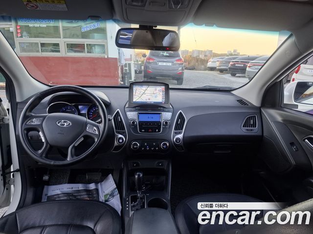 Hyundai Tucson ix Diesel 2WD X20 Special Pack 2013 — фото 8