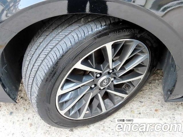 Hyundai Sonata (DN8) 1.6 Turbo Inspiration 2020 — фото 24