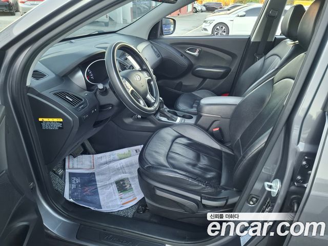 Hyundai Tucson ix Diesel(e-VGT) 2WD Smart special 2014 — фото 9