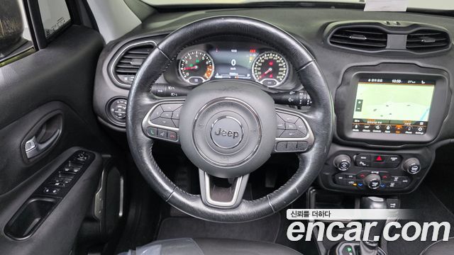 Jeep Renegade 2.4 Limited 2019 — фото 13