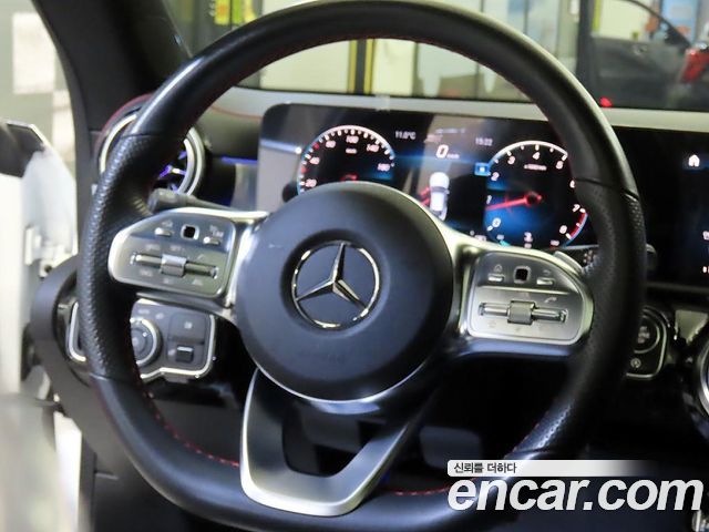 Mercedes-Benz CLA-Class (C118) CLA250 4MATIC 2023 — фото 8