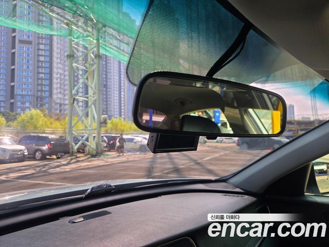 Kia K5 (II) LPI MX Prestige 2017 — фото 15