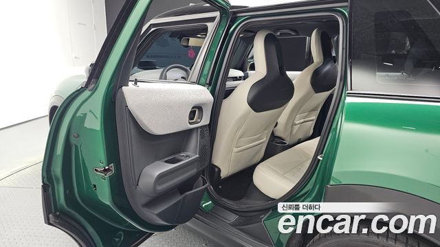 MINI Cooper S (IV) 5 Door Favoured 2025 — фото 12