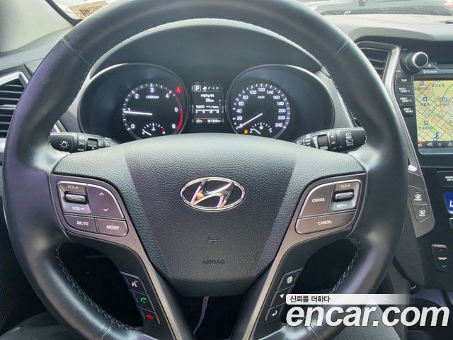 Hyundai Santa Fe The Prime Diesel 2.0 4WD Premium 2017 — фото 16