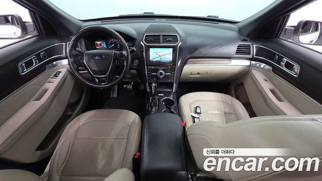 Ford Explorer 2.3 Limited 4WD 5th 2018 — фото 7
