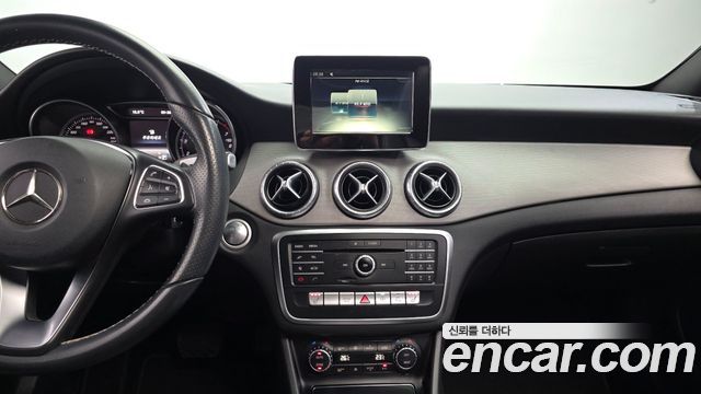 Mercedes-Benz CLA-Class (C117) CLA250 4MATIC 2017 — фото 14