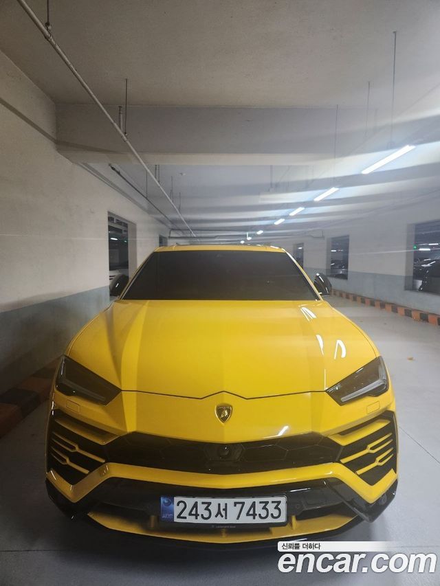 Lamborghini Urus 4.0 V8 2021 — фото 3