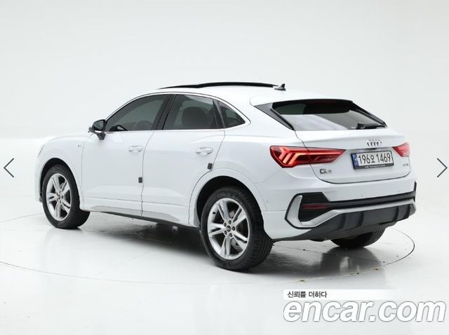 Audi Q3 (F3) 35 TDI Premium Sportback 2022 — фото 4