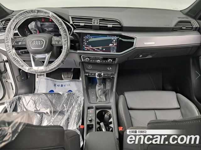 Audi Q3 (F3) 35 TDI Premium Sportback 2022 — фото 6