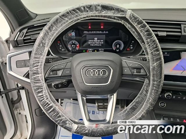 Audi Q3 (F3) 35 TDI Premium Sportback 2022 — фото 7
