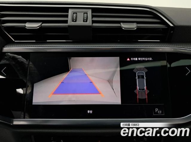 Audi Q3 (F3) 35 TDI Premium Sportback 2022 — фото 10