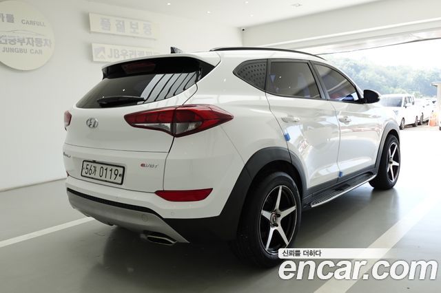 Hyundai Tucson Diesel 1.7 2WD Modern 2017 — фото 3