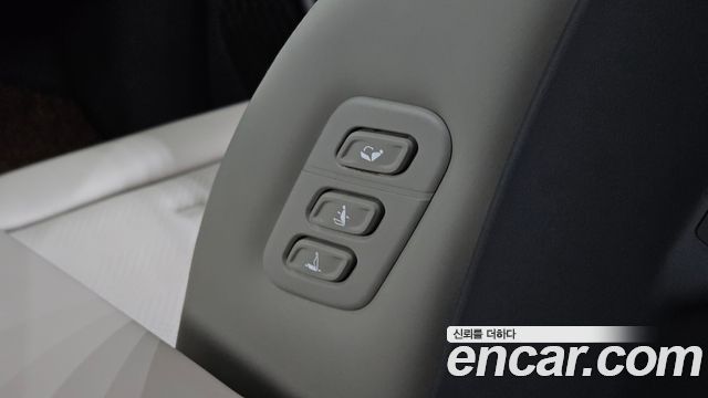 Kia EV9 Long Range 4WD Earth 2024 — фото 32
