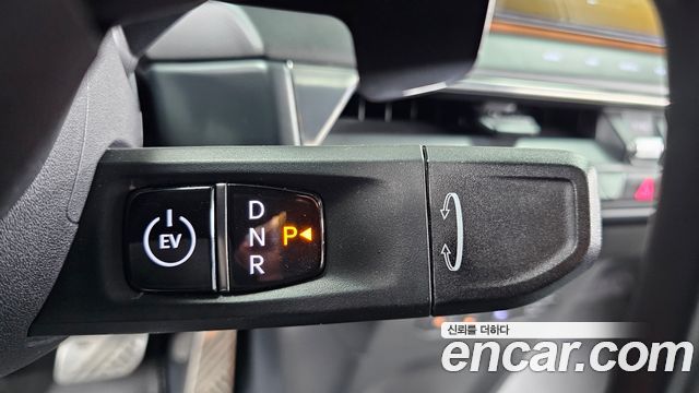 Kia EV9 Long Range 4WD GT Line 2024 — фото 9