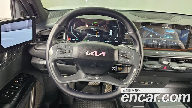Kia EV9 Long Range 4WD GT Line 2024 — фото 13