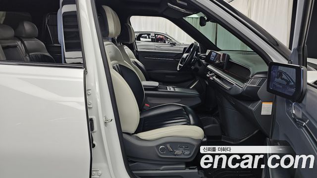 Kia EV9 Long Range 4WD GT Line 2024 — фото 26