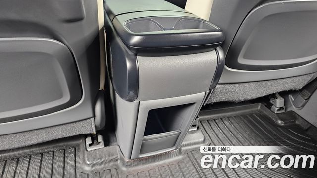 Kia EV9 Long Range 4WD GT Line 2024 — фото 34
