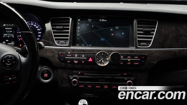 Kia K9 3.3 GDI Executive 2015 — фото 15