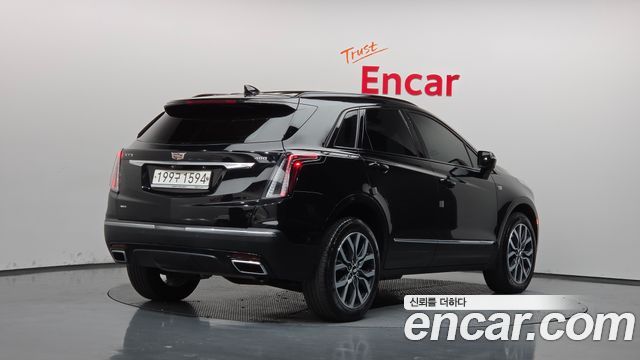 Cadillac XT5 3.6 Sport AWD 2021 — фото 2
