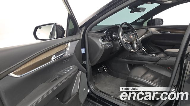 Cadillac XT5 3.6 Sport AWD 2021 — фото 20