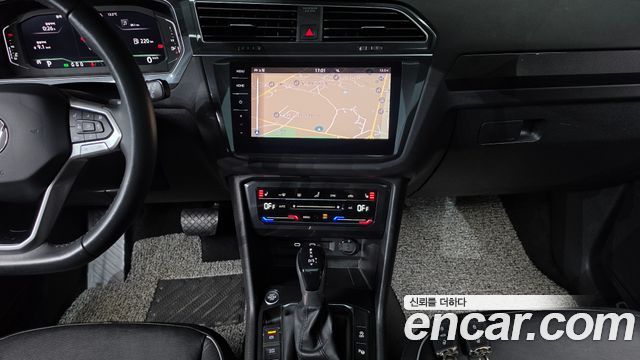 Volkswagen Tiguan (II) 2.0 TDI Prestige 2021 — фото 18