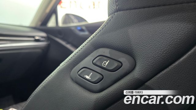 Genesis G80 (RG3) Gasoline 2.5 Turbo 2WD 2024 — фото 27