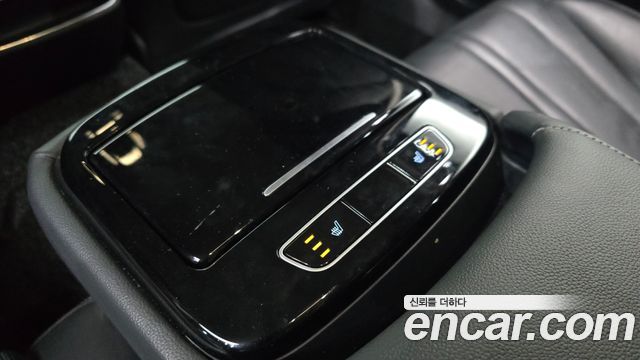 Genesis G80 (RG3) Gasoline 2.5 Turbo 2WD 2024 — фото 29