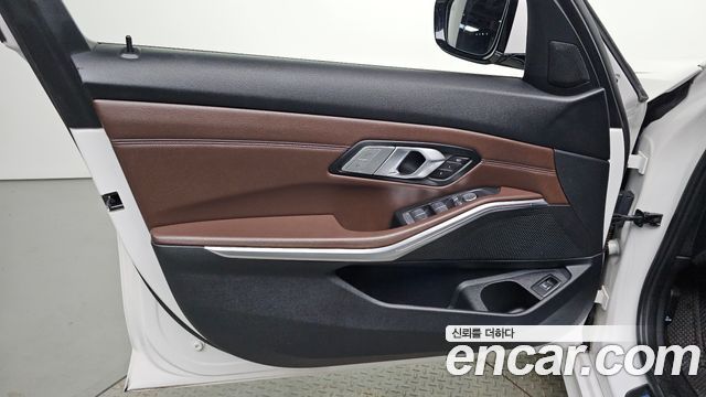 BMW 3 Series (G20) 320i Luxury 2021 — фото 30