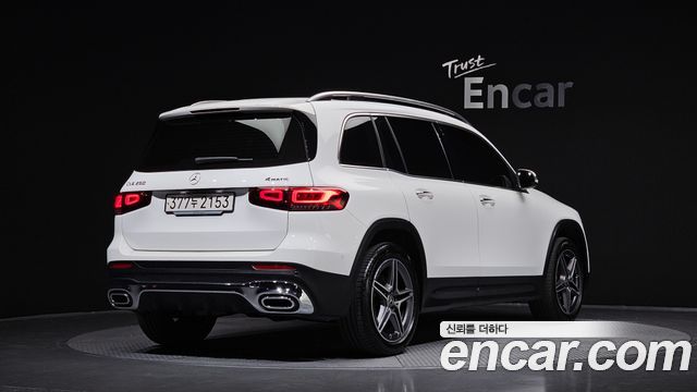 Mercedes-Benz GLB-Class (X247) GLB250 4MATIC 2023 — фото 2