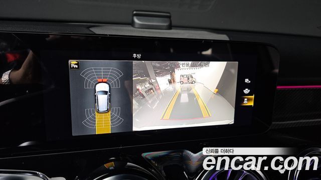 Mercedes-Benz GLB-Class (X247) GLB250 4MATIC 2023 — фото 15