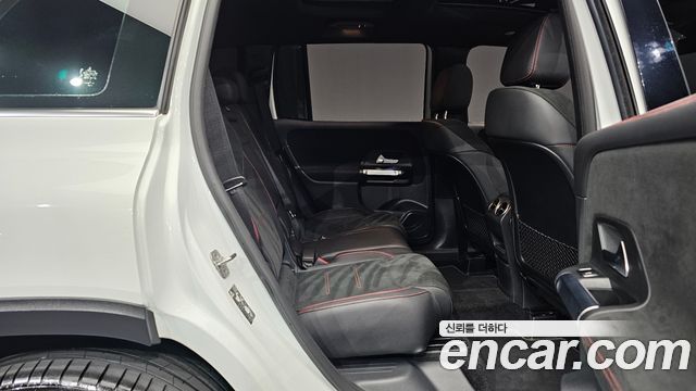 Mercedes-Benz GLB-Class (X247) GLB250 4MATIC 2023 — фото 31