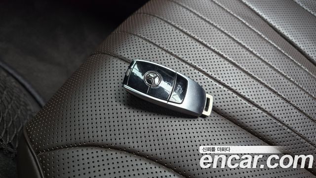 Mercedes-Benz CLS-Class (C257) CLS450 4MATIC AMG Line 2019 — фото 32