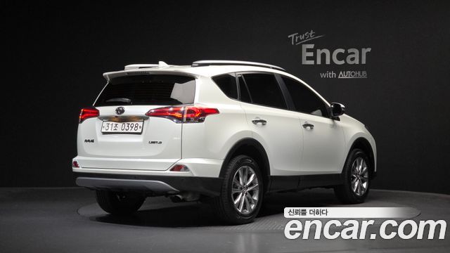 Toyota RAV4 2.5 2WD 4th 2017 — фото 2