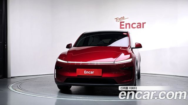 Tesla Model Y Long Range AWD 2025 — фото 3