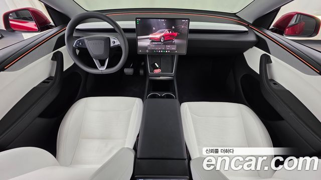 Tesla Model Y Long Range AWD 2025 — фото 7