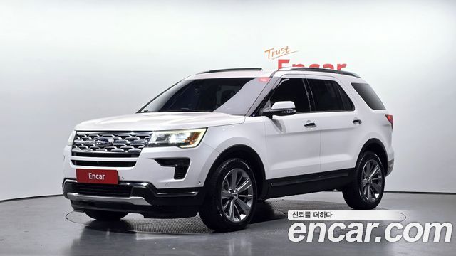 Ford Explorer 2.3 Limited 4WD 5th