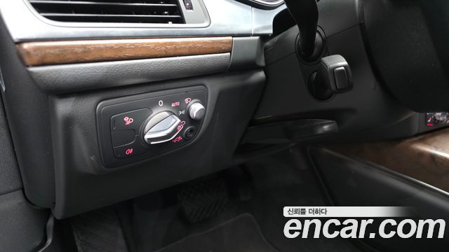 Audi A6 35 TDI Dynamic C7 2015 — фото 16