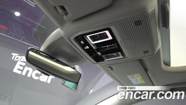 Volkswagen Golf (VIII) 2.0 TDI Prestige 2025 — фото 24
